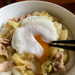 胃腸が弱ってる大王様に《煮込みキャベツのうどん》